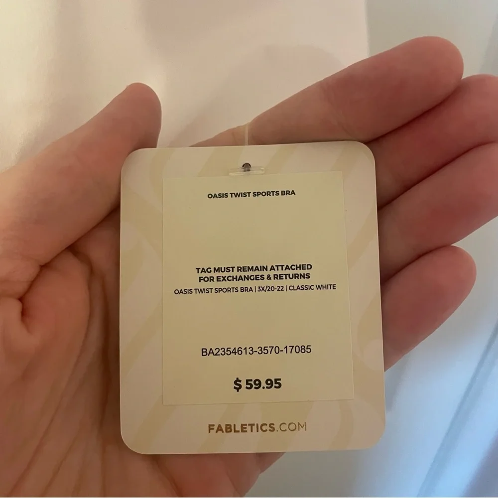 Fabletics Oasis Twist Sports Bra in White - Picture 7 of 8